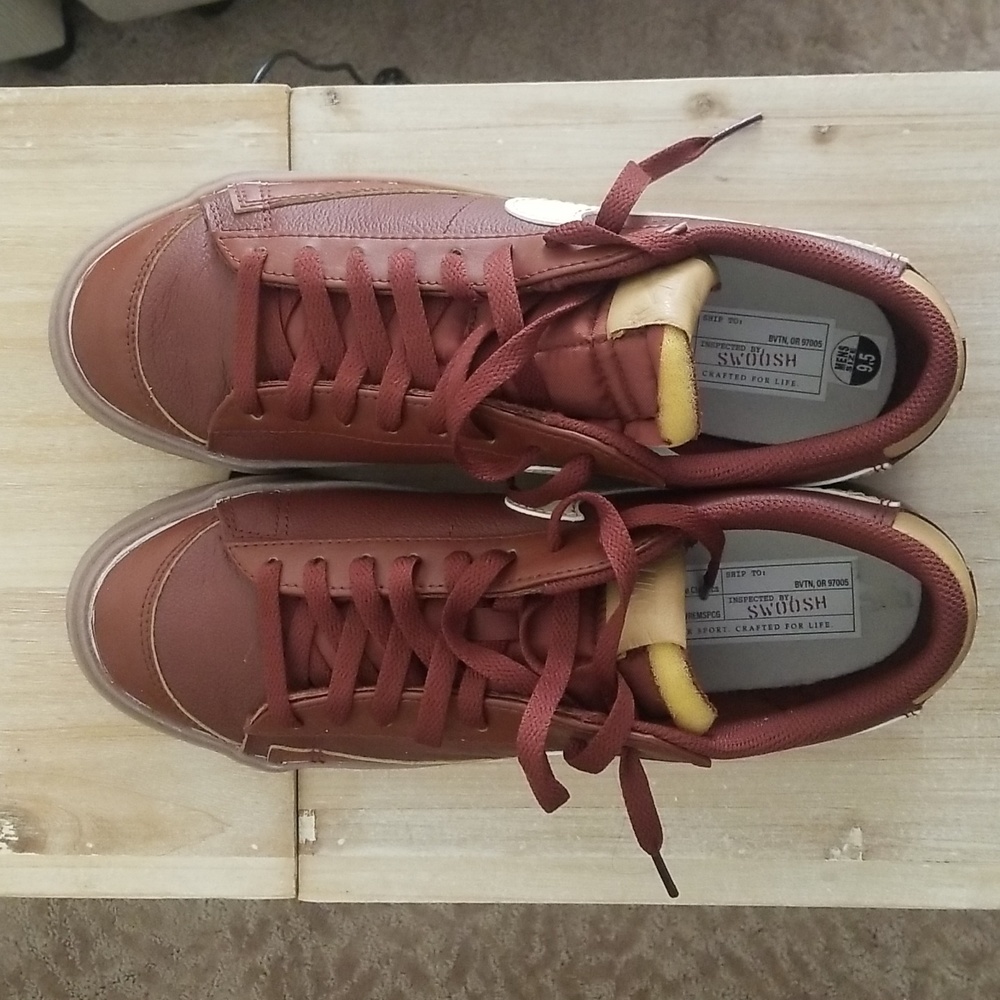 Blazer Low '77 EMB